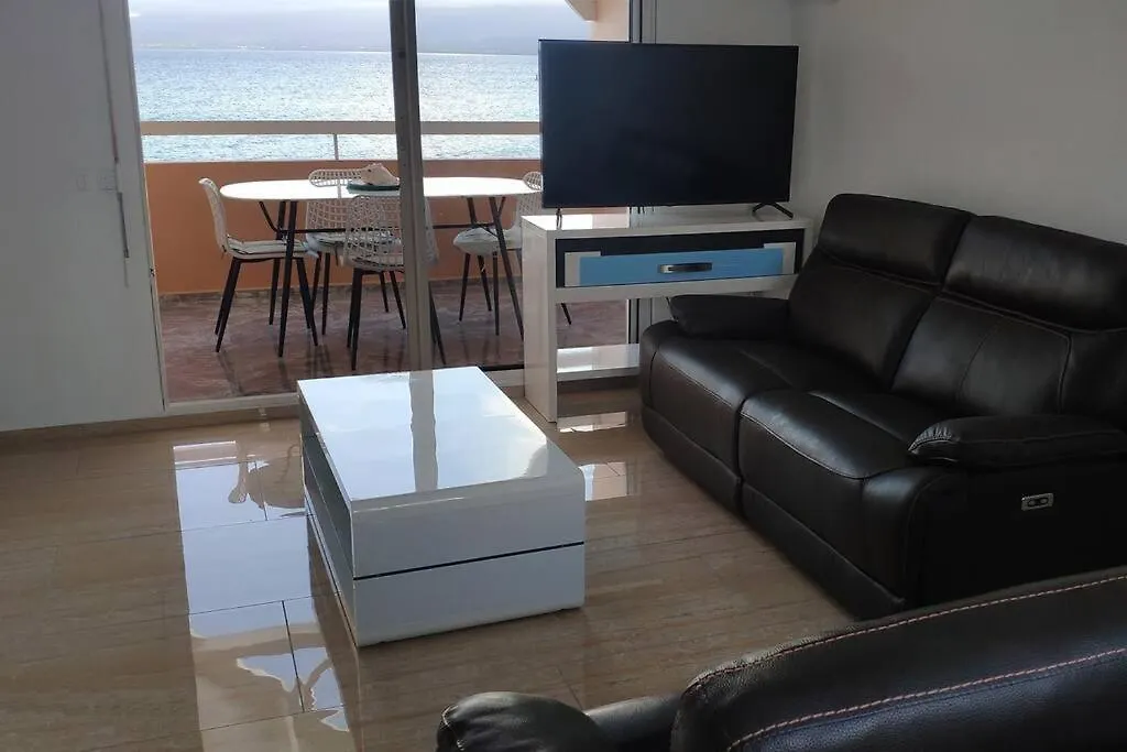 Appart. T2 De Luxe +Jacuzzi, Vue Mer Et Cote Plage Le Gosier  0*, Le Gosier (Grande-Terre)